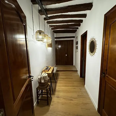 Cal Jando Holiday home *