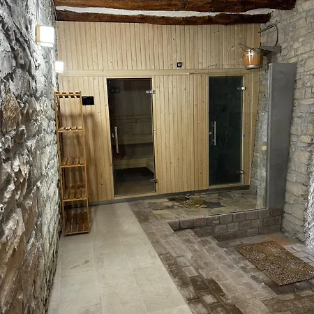 Cal Jando Holiday home