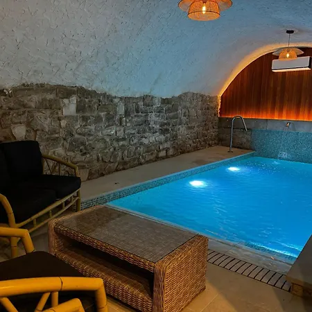 Cal Jando Holiday home Segura (Catalonia)