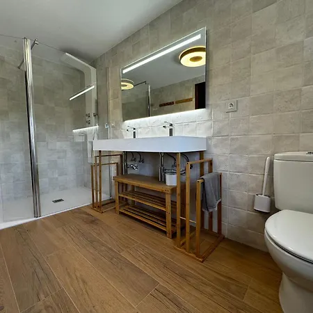 Cal Jando Holiday home Segura (Catalonia)