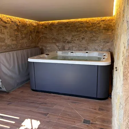 Holiday home Cal Jando