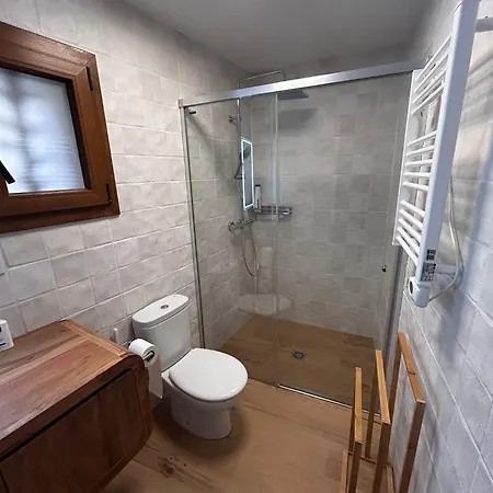 Cal Jando Holiday home Segura (Catalonia)