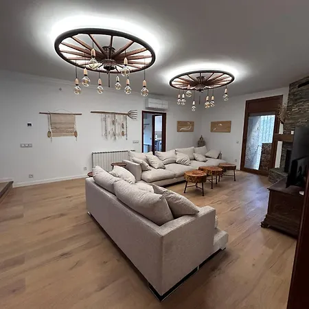Holiday home Cal Jando