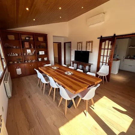 Holiday home Cal Jando Segura (Catalonia)